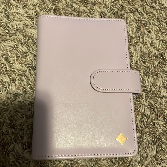 Budget Binder - Picture 1 of 3